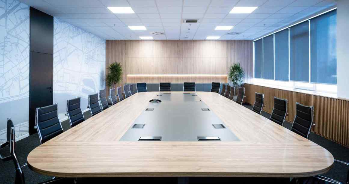 Crescent-Western-Trade-Center-Amenities-Conference-Room-Western-Express-Highway-Dahisar